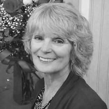 DOREEN VIOLET ROMANISHEN Obituary pic