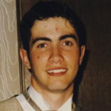 DAMIAN LEWIS MILLS  Obituary pic