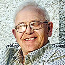 EDWIN ROSS MACDONALD  Obituary pic