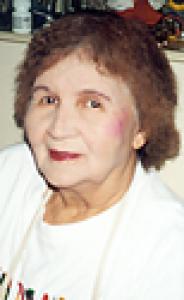 ANNE LOYER BEACH  Obituary pic