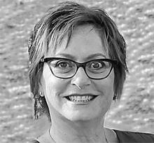 ELAINE MARTIN  Obituary pic