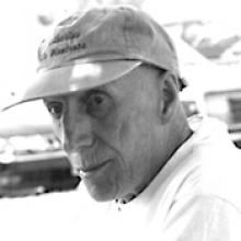 RICHARD BRUCE MUNRO (DICK) LENNOX  Obituary pic