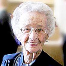 DORIS ELIZABETH JOHNSON (ROBERTSON)  Obituary pic