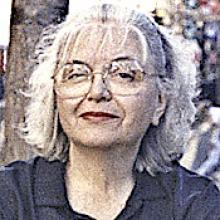 NINA IZA DINNEY  Obituary pic