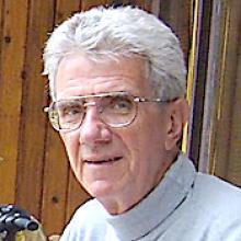 MURRAY PETER KROVATS  Obituary pic