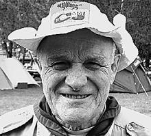 GERALD SAUNDERSON BARKER  Obituary pic