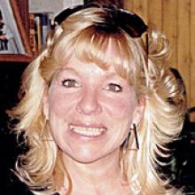 KIMBERLEY DEGEER (PETERSON)  Obituary pic