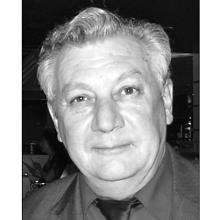 THOMAS ALEXANDER HOLUNGA Obituary pic