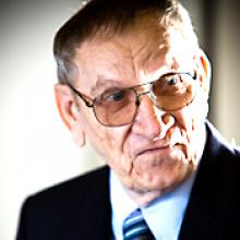 BERNARD ILCZYSZYN  Obituary pic
