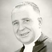 REV. DR. THOMAS SAUNDERS  Obituary pic