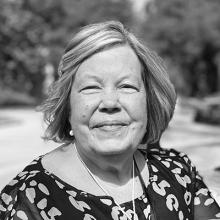 SUZANNE (SUE) OATES Obituary pic