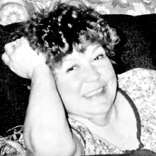 MAUREEN MCCORQUODALE Obituary pic