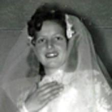 PHYLLIS DAVIS  Obituary pic