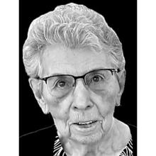 OLIVE COMEAULT Obituary pic