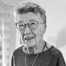 JEAN ISABEL MERCER Obituary pic