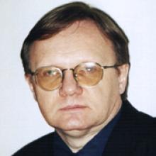 WAYNE H. CURNEW  Obituary pic