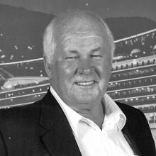 IAN DOUGLAS MUNRO Obituary pic