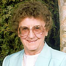 THERESA KNIGHT (HANDO)  Obituary pic