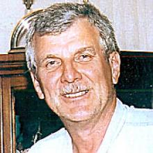 PETER DIACHUN  Obituary pic