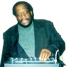 JOHN WILLIAMS Obituary pic