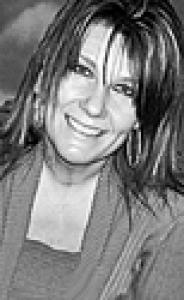 MARLA HOLDSWORTH  Obituary pic