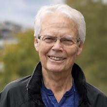 CARL ROBERTS Obituary pic