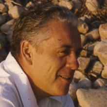 DAVID GORDON HENDERSON  Obituary pic