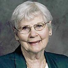 DORIS CAROLINE HINDLE (SAUNDERS)  Obituary pic