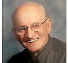 FINLAY ROBERT ALEXANDER ROBINSON  Obituary pic
