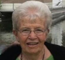 HELEN SCHMIDT  Obituary pic