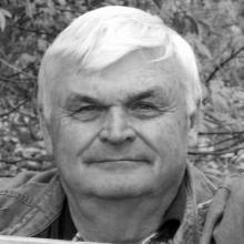 DOUGLAS H. SPRAGGS Obituary pic