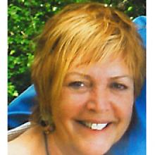 EVELYN JOAN VEITCH  Obituary pic