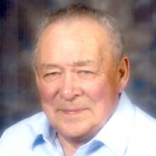 LINDZIE BRELAND  Obituary pic