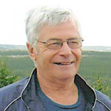 PETER LEON PAKULAK  Obituary pic