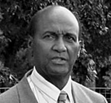 SIDNEY ROBERTS  Obituary pic
