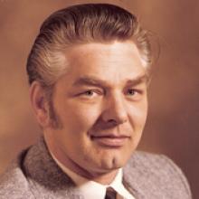 R. KENNETH SPICER Obituary pic