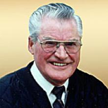 ERIC CHARLES CURNEW  Obituary pic