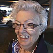 LOIS RUSSELL  Obituary pic