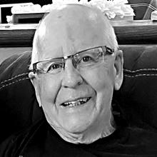 GORDON CHARLES MCNEILL Obituary pic