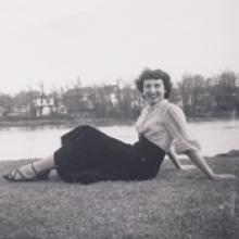 ELIZABETH LUCILLE JOHNSTON Obituary pic