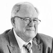 DON HAMILTON Obituary pic
