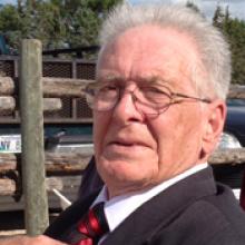 IAN MATHIESON SUTHERLAND  Obituary pic