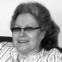 DARLEEN WARREN  Obituary pic