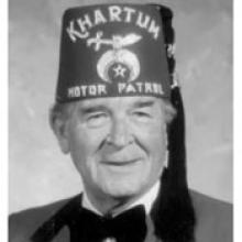 LEONARD MACKENZIE  Obituary pic