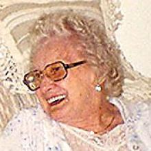 LILLIAN REYNOLDS  Obituary pic