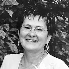DIANE PETRACHEK Obituary pic