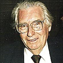 WARREN HASTINGS  Obituary pic