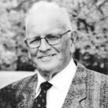 LEONARD ALLAN HOLM Obituary pic