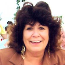 LORRAINE CAHILL Obituary pic