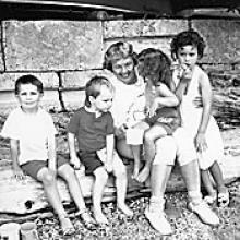 MARGARET PAULINE MORRIS (HOLLOWAY)  Obituary pic